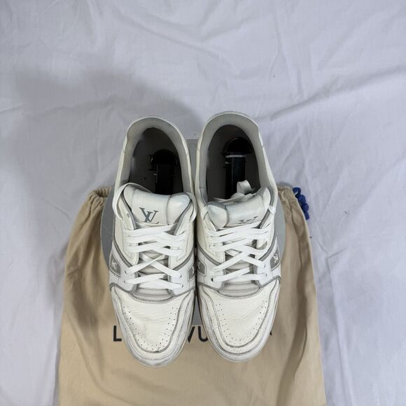 Louis Vuitton LV Trainers White Sneakers – Size 9 US Authentic-Used - Picture 8 of 14